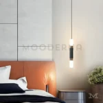 Foto desde perspectiva baja con luz encendida.