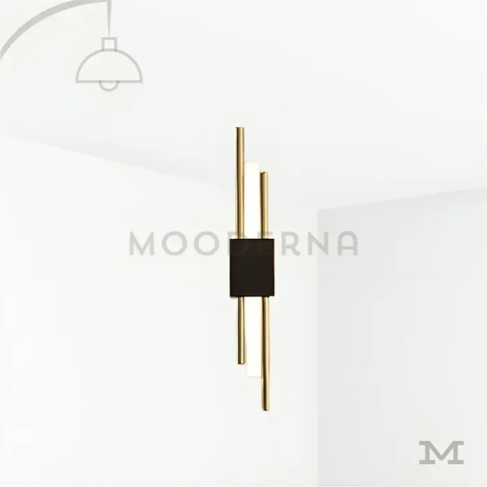 Luminaria Amanda Black and Gold colgante con fondo blanco.
