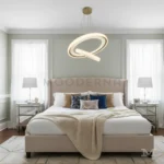 Dormitorio decorado con la luminaria Calisto Gold como foco central.