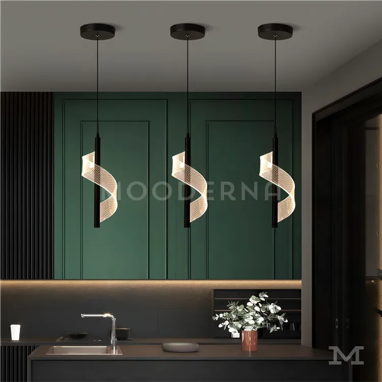 Detalle de luminaria sobre cocina tipo isla Lunisse instalada sobre barra de cocina blanca