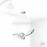 Madison Platinum en fondo blanco, mostrando su diseño moderno de líneas curvas y estructura suspendida, con acabado cromado que aporta un estilo sofisticado y contemporáneo al espacio.