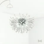 Venus Platinum en fondo blanco, resaltando su diseño escultórico con múltiples brazos en acabado cromado y luz LED integrada.